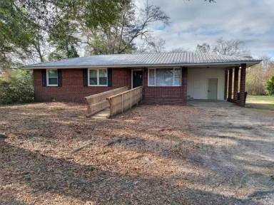 Main picture of 3105 Old Louisville Rd