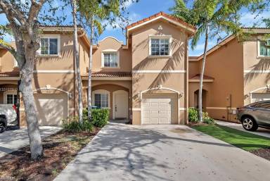Main picture of 21435 SW 85th Psge