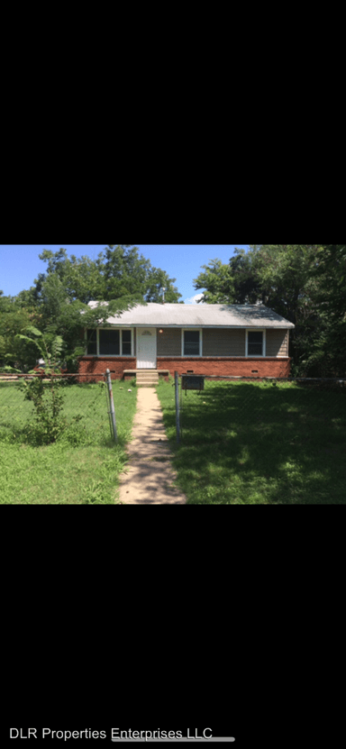 Main picture of 4817 N Garrison Pl