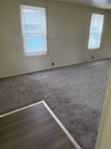 Main picture of 494 N 10th St