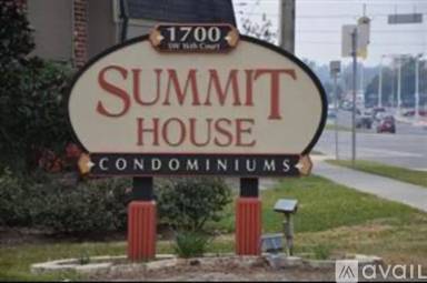 Main picture of Summit House Condo
