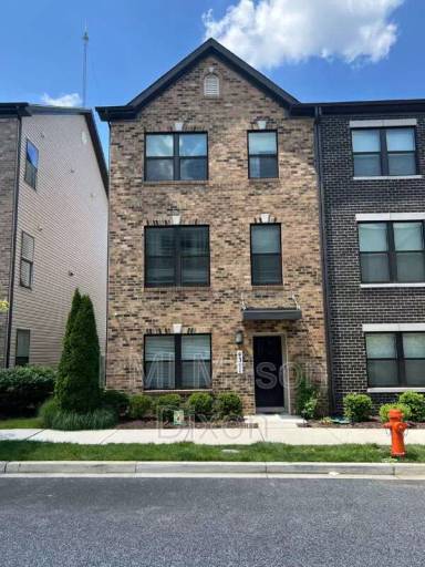 Main picture of 4311 Laplata Ave