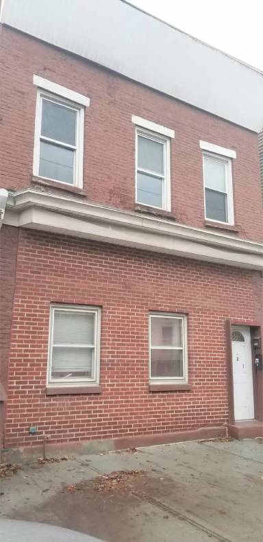 Main picture of 321 4th Street - 3