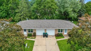 Main picture of 2682 Lavender Ln