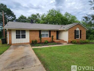 Main picture of 807 Sheffield Ln