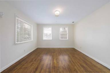 Main picture of 2940 Blan St