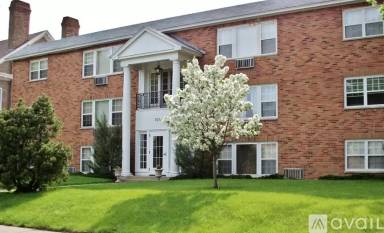 Main picture of 2020 Pillsbury Ave S