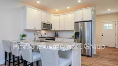 Main picture of 34 Ponemah Hill Rd
