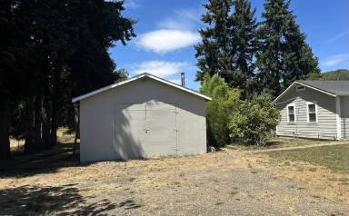 Main picture of 1069 Little Valley Rd