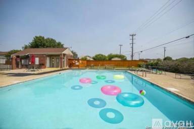 Main picture of Coppertree Townhomes & Condos