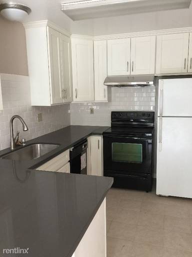 Main picture of 8623 Beverly Ln
