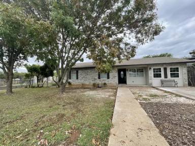 Main picture of 109 Green Meadows Ct