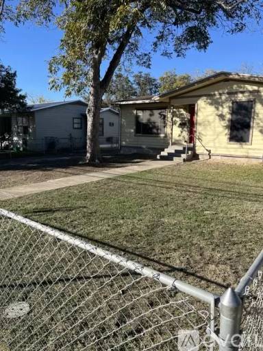 Main picture of 1103 El Monte Blvd