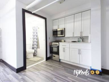 Main picture of 500 Garfield Ave