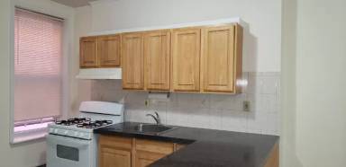 Main picture of 265 Baldwin Ave