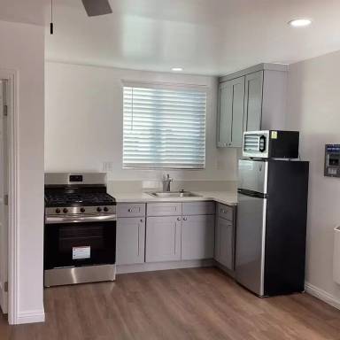 Main picture of 9761 Columbine Ave