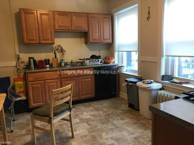 Main picture of 222 South St