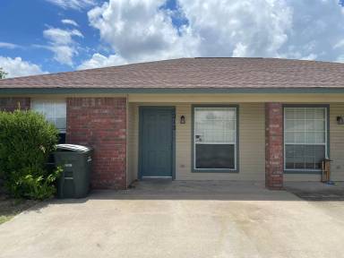 Main picture of 1210 Walt Morgan Cir