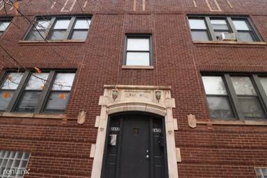 Main picture of 2652 W 64th St
