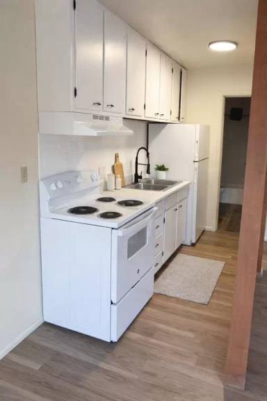 Main picture of 2006 W Woodriver Dr