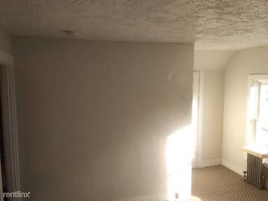 Main picture of 274 N Main St