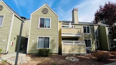 Main picture of 265 Reflections Dr