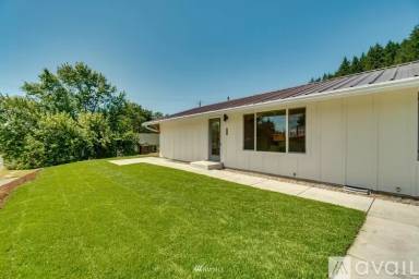 Main picture of 1002 Cedar St
