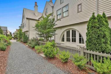 Main picture of 335 Sage Ln