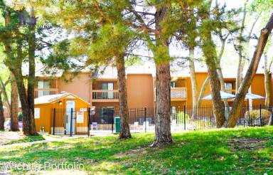 Main picture of Forrest Grove Apartments