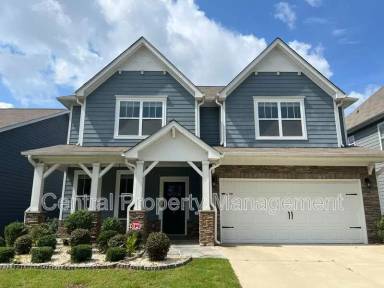 Main picture of 425 Hilburn Way