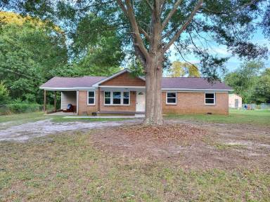 Main picture of 3398 Rhyne Forest Rd