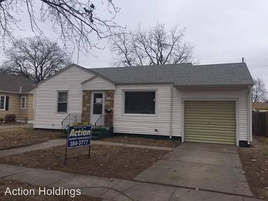 Main picture of 1707 N Grand Island Ave
