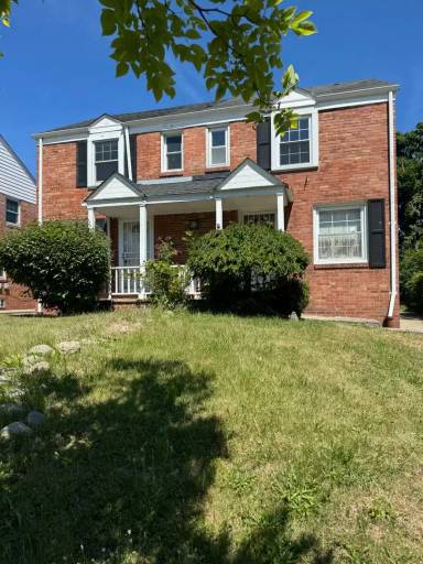 Main picture of 3383 Colwyn Rd
