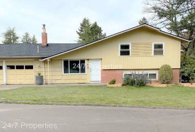 Main picture of 2737 Rainier Pl