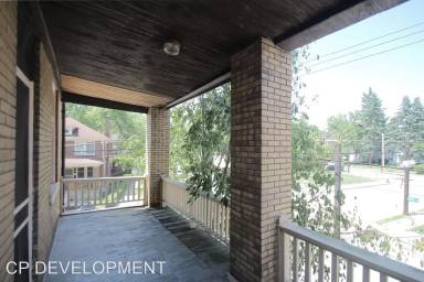 Main picture of 200 Kelly Ave
