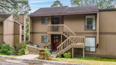 Main picture of 1201 N Pierce St