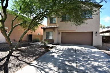 Main picture of 1307 W Green Tree Dr