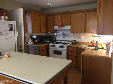 Main picture of 2694 College Hill Cir