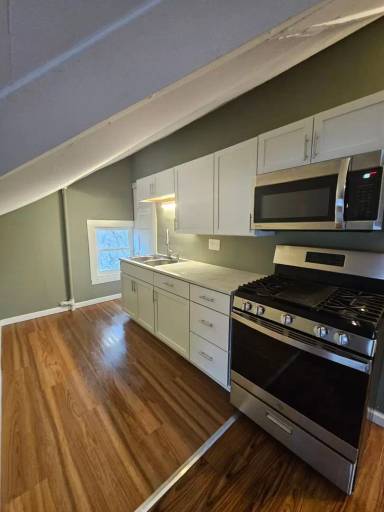 Main picture of 503 N State St
