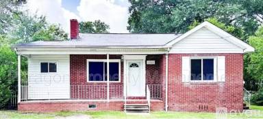 Main picture of 2721 Margaret Ct