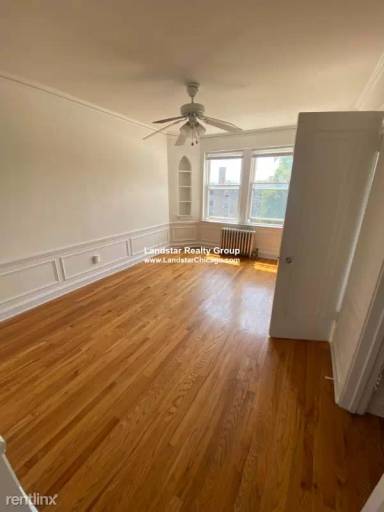 Main picture of 4545 N Beacon St