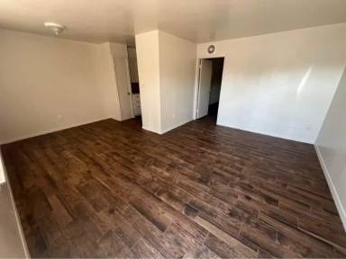 Main picture of 712 E Craven Ave