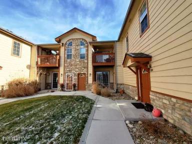 Main picture of 10381 Cook Way
