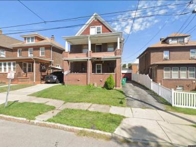 Main picture of 1450 Byrd Ave