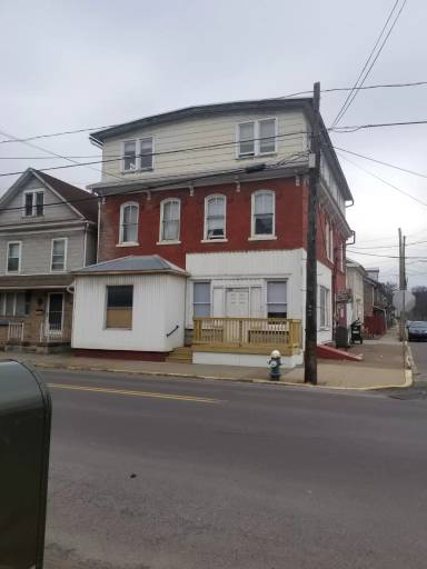 Main picture of 357 Race St