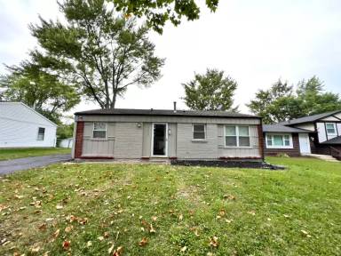Main picture of 21712 Gailine Ave