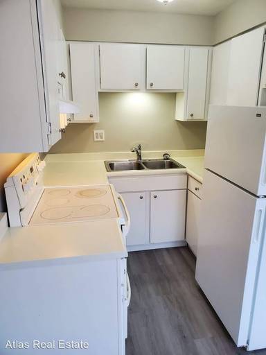 Main picture of 4414 N Chestnut St