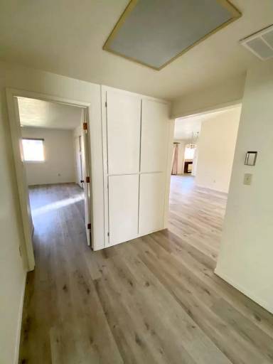 Main picture of 2890 Waterfield Dr