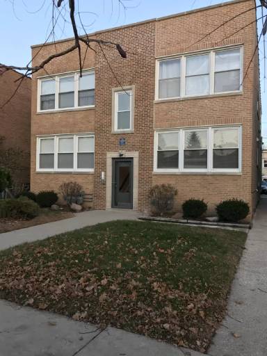 Main picture of 9049 Bronx Ave