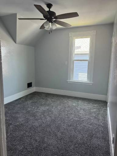 Main picture of 1000 17th Ave